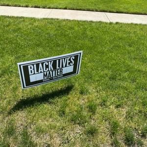 Meet your Posher, Amera